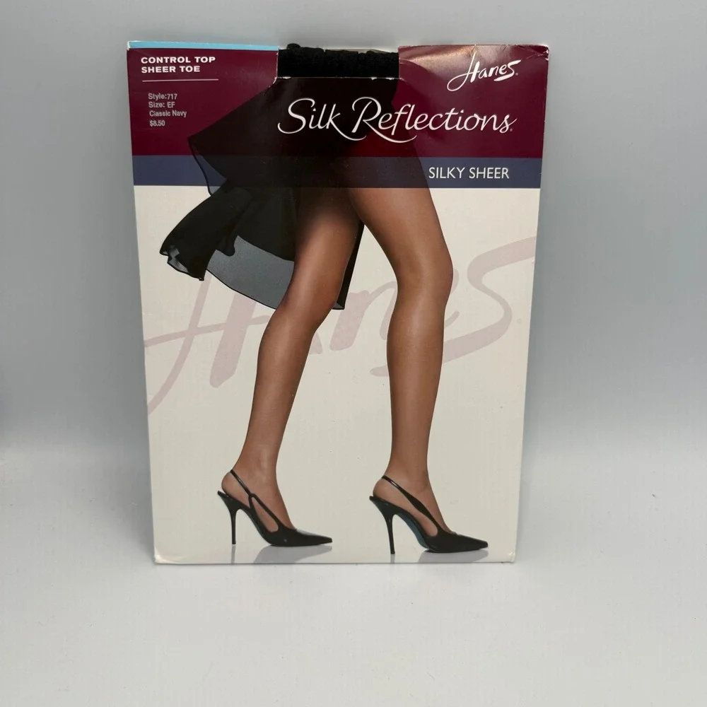 Hanes Silk Reflections Silky Sheer Control Top Pantyhose Classic Navy EF 717